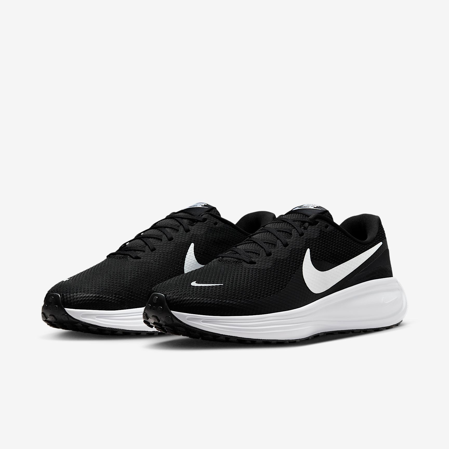 Nike Revolution 8 Men's Road Running Shoes (Extra Wide) Product Image