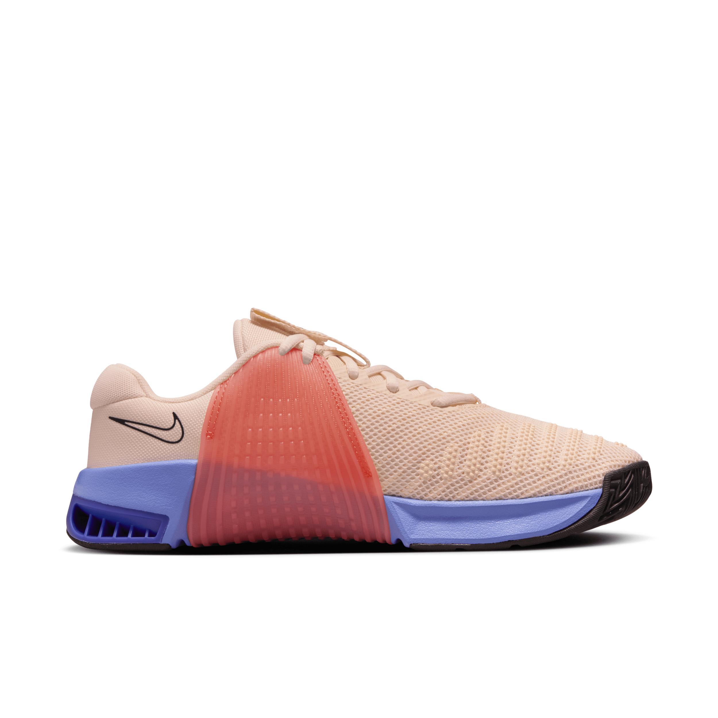 Nike Womens Metcon 9 Workout Shoes Product Image