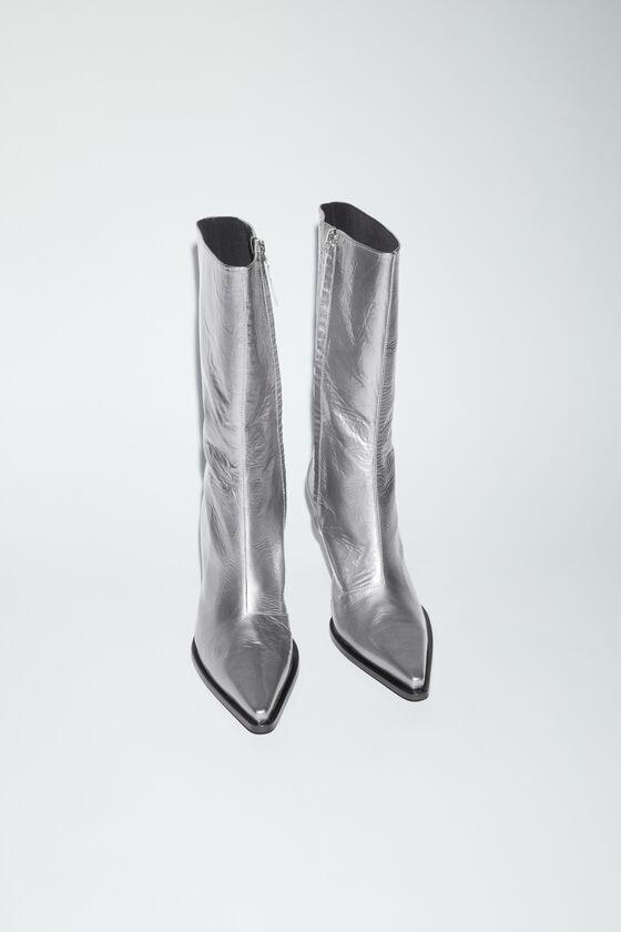 Leather heel boots Product Image
