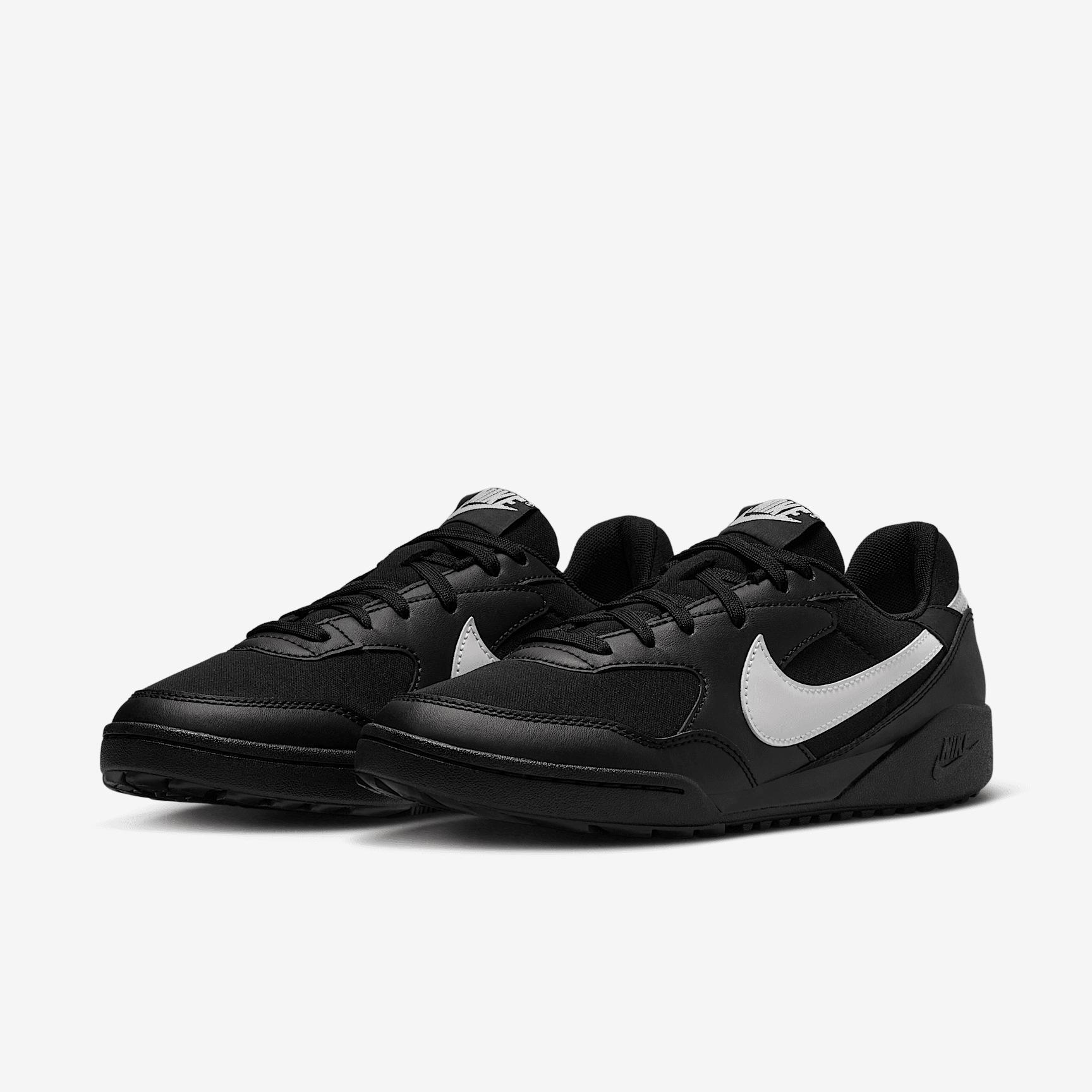 Nike Women's Terra Manta Shoes Product Image
