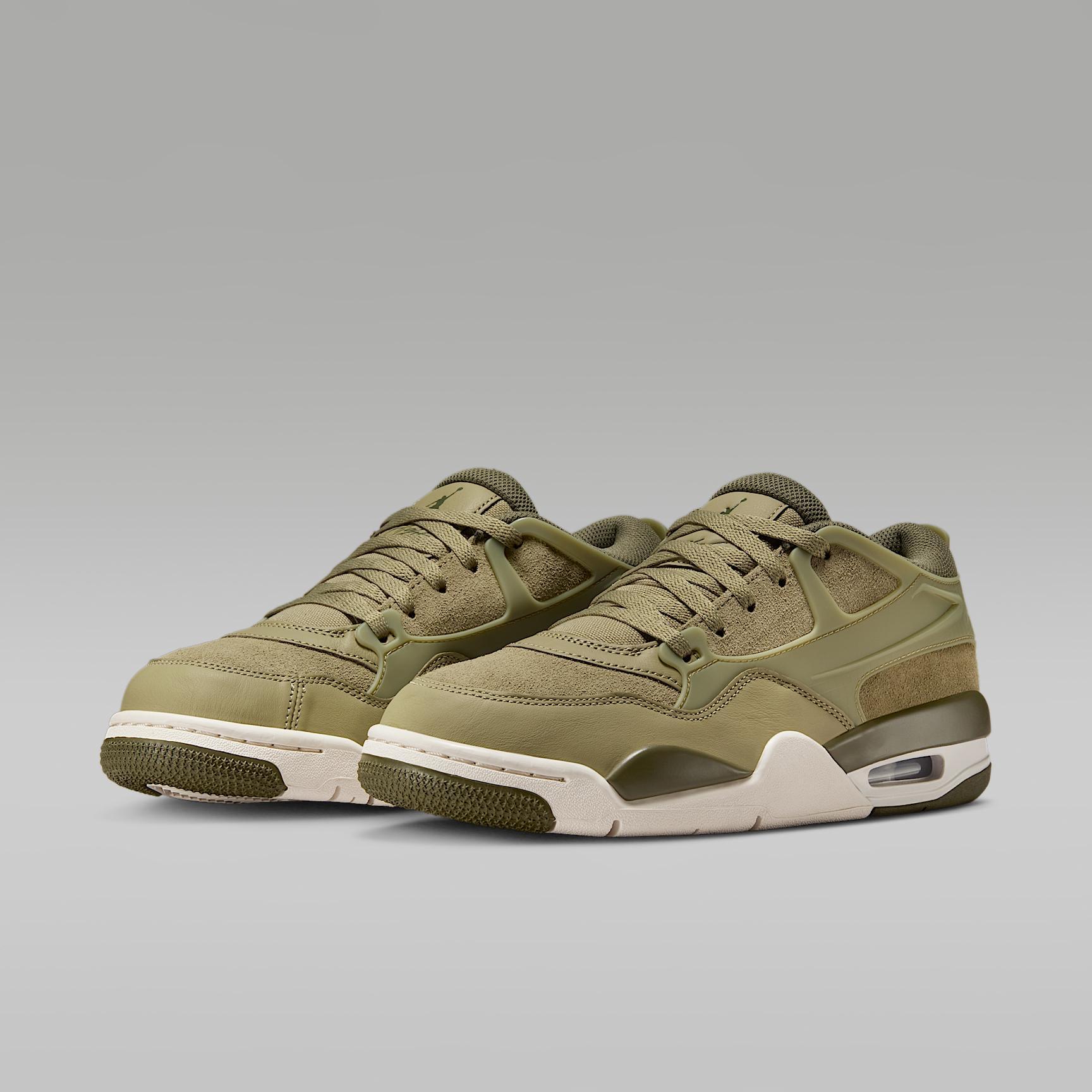 Air Jordan 4 RM Women's Shoes Product Image