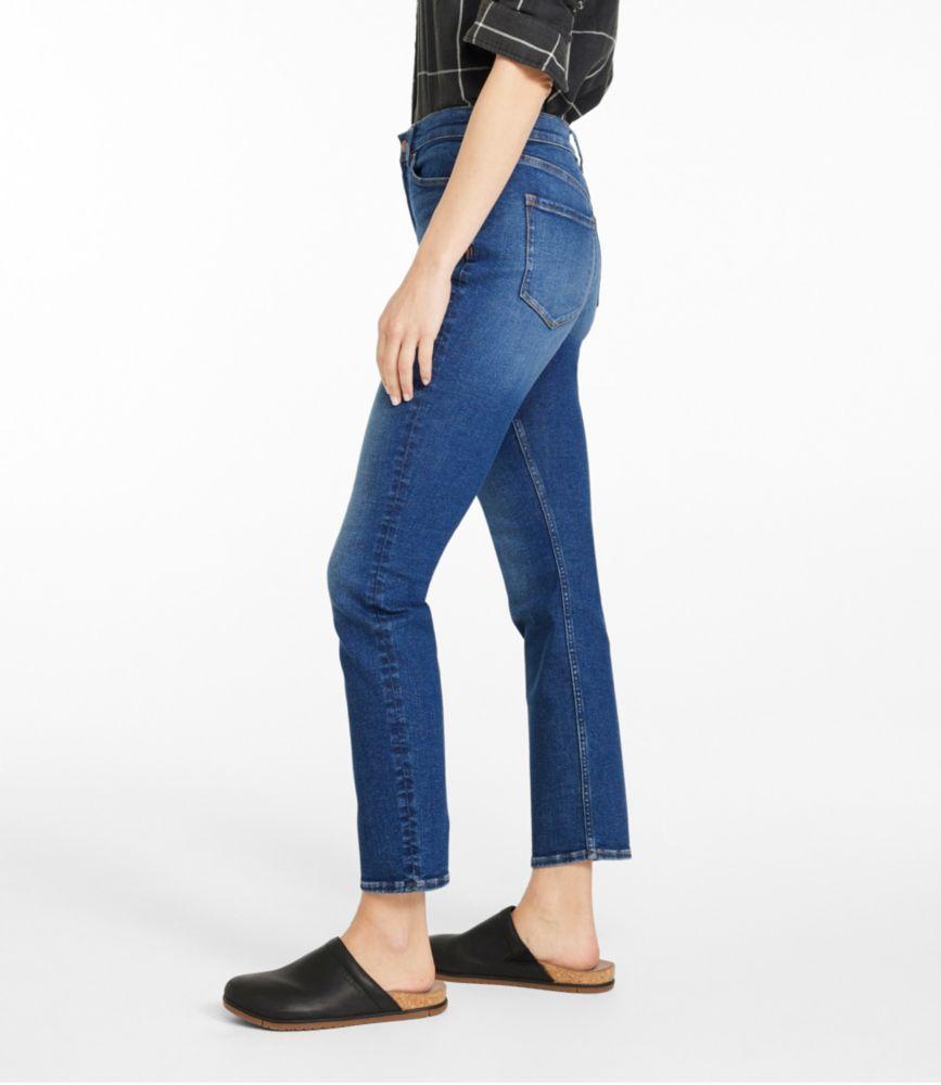 
                            Women's Signature Super Stretch Jeans, High-Rise Skinny-Leg
                         Product Image