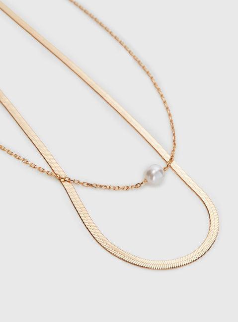 Capriana Necklace Gold Product Image