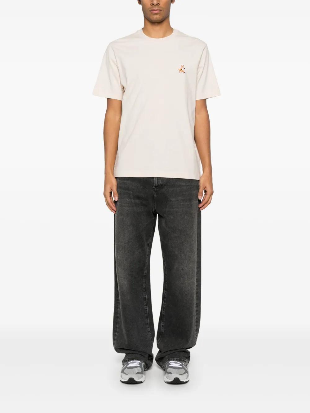Speedy Fox Patch T-shirt Product Image