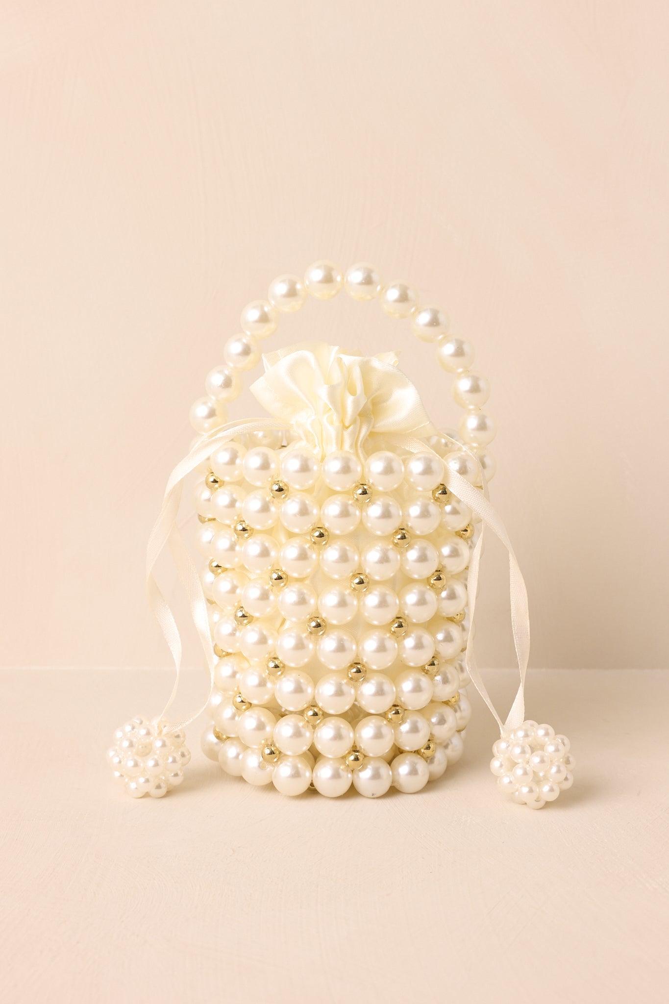 So Chic Ivory Faux Pearl Beaded Handbag Product Image