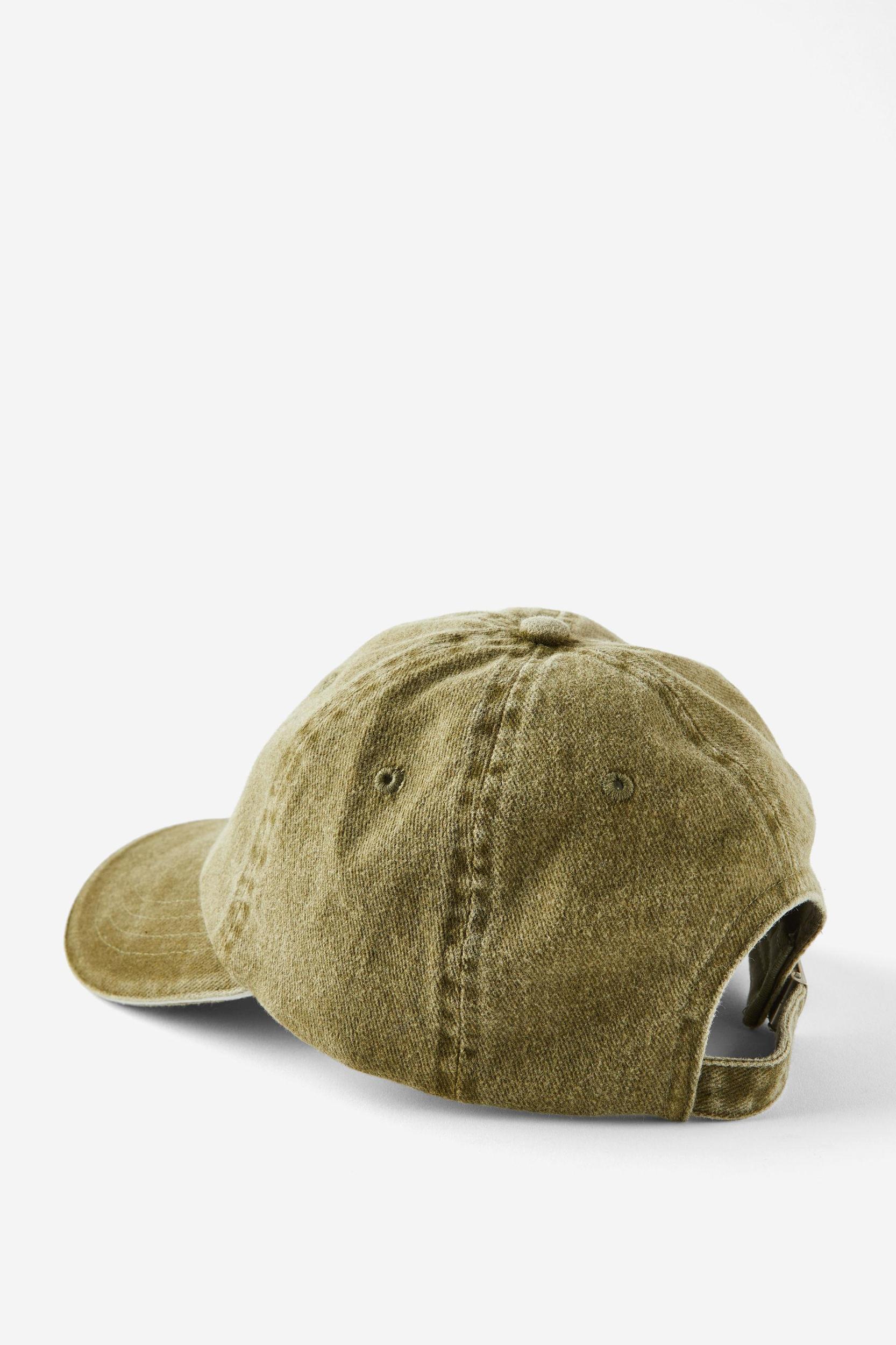 Classic Dad Cap Product Image