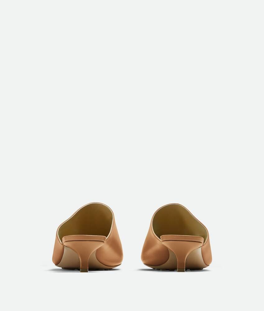 Women's Stretch Mule in Saddle Product Image