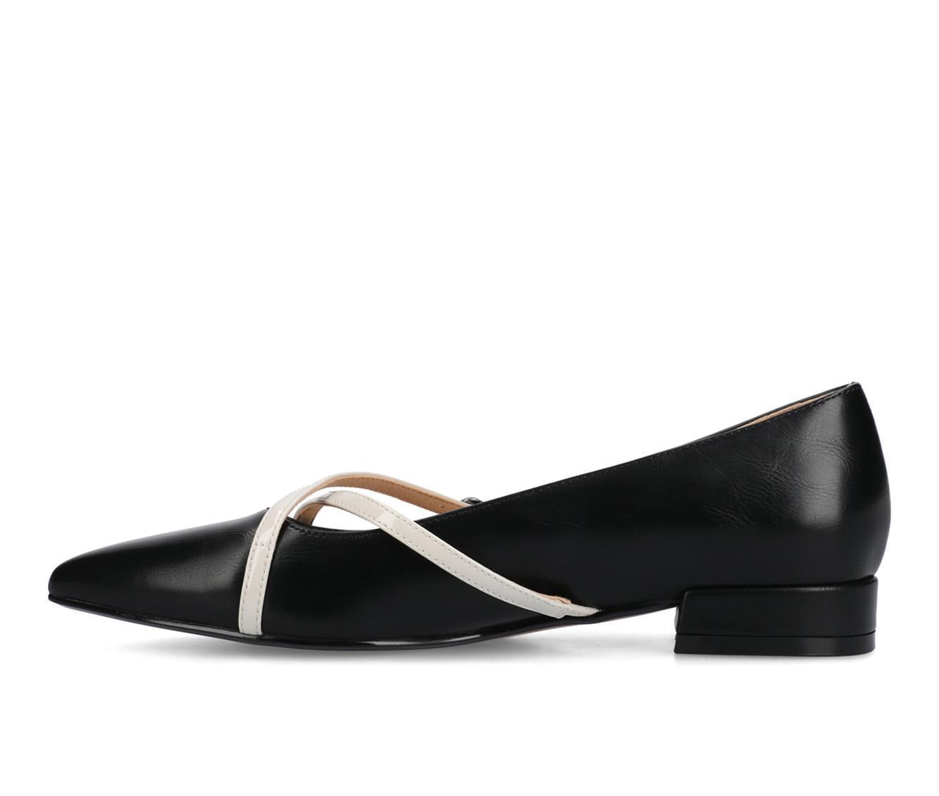 Women's Journee Collection Camby Shoes Product Image