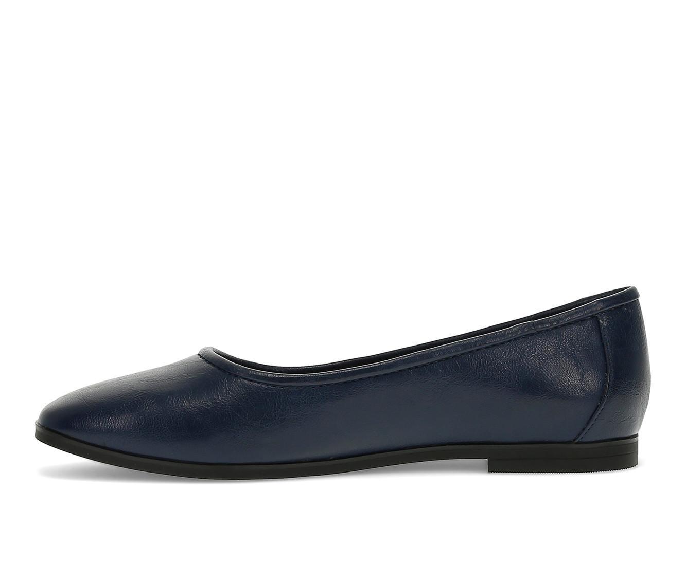 Women's Baretraps Tania Flats Product Image