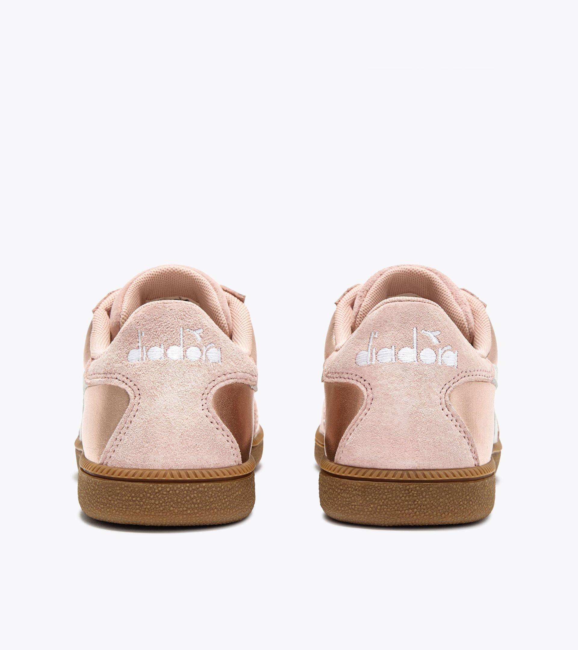 TRAINER METALLIC Product Image