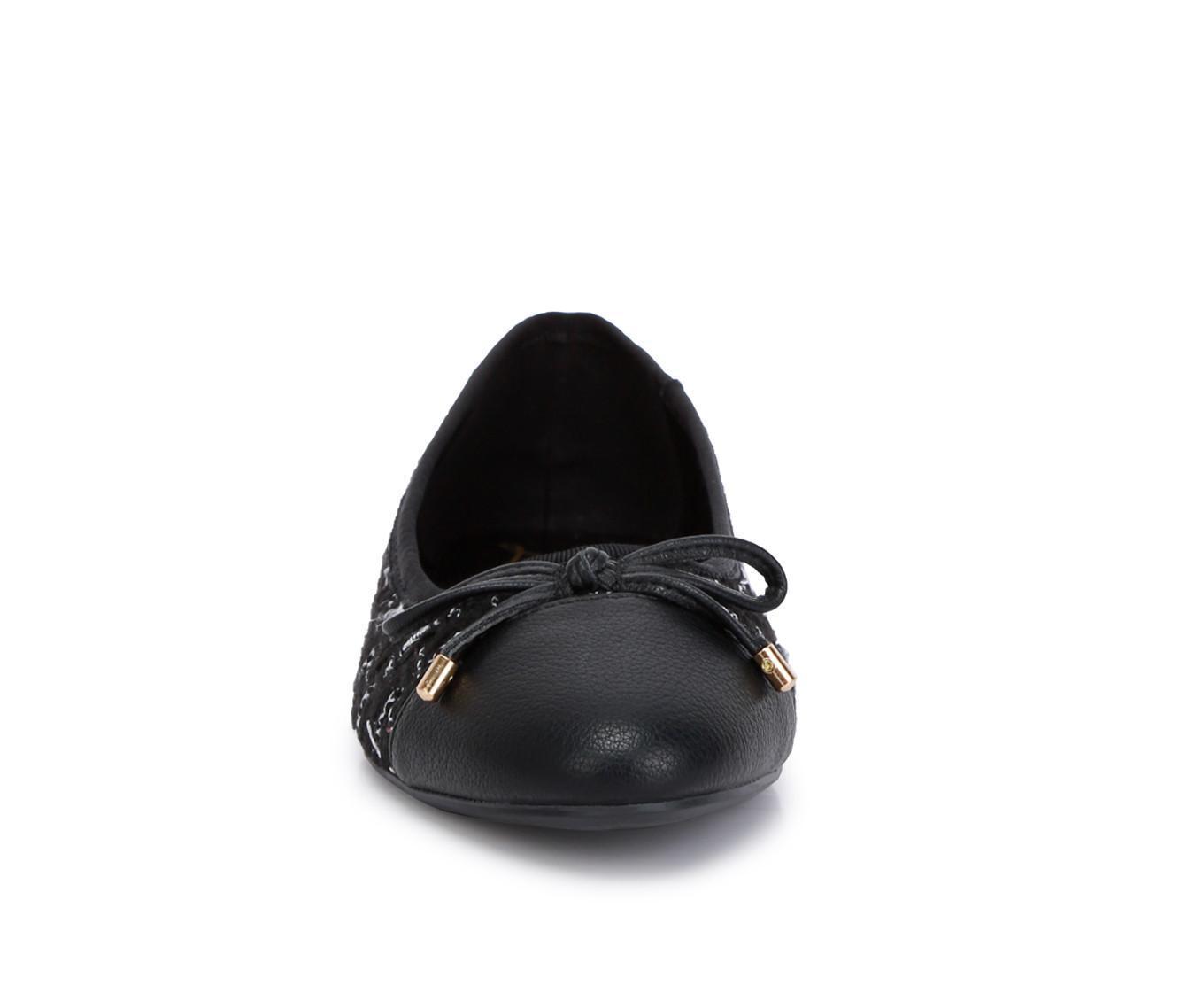 Women's London Rag Junpey Flats Product Image