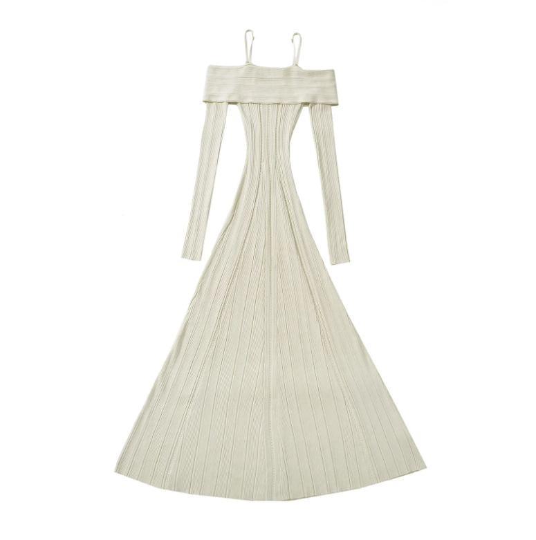 Long-Sleeve Cold Shoulder Plain Maxi A-Line Knit Dress Product Image