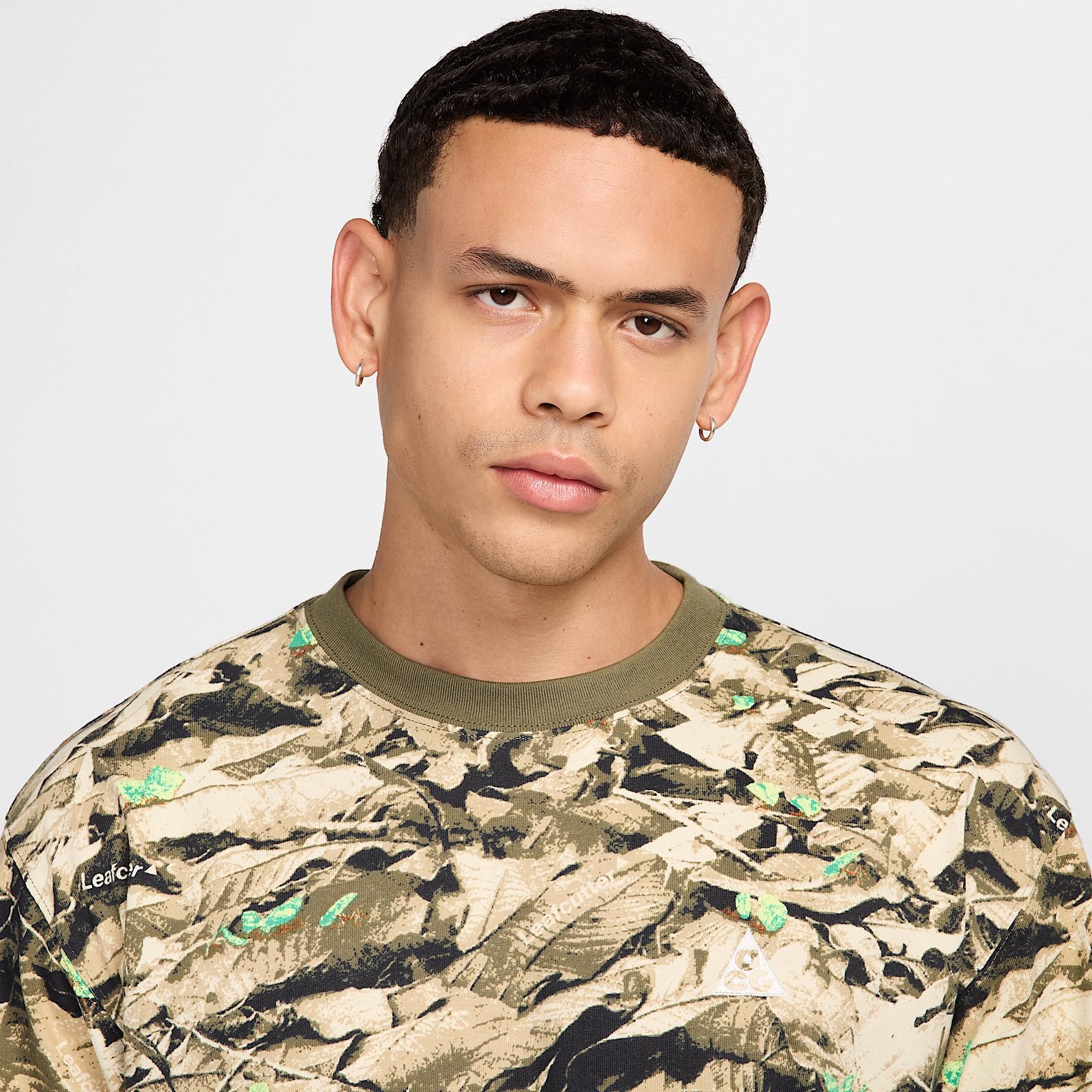 Nike ACG Men's Dri-FIT T-Shirt Product Image
