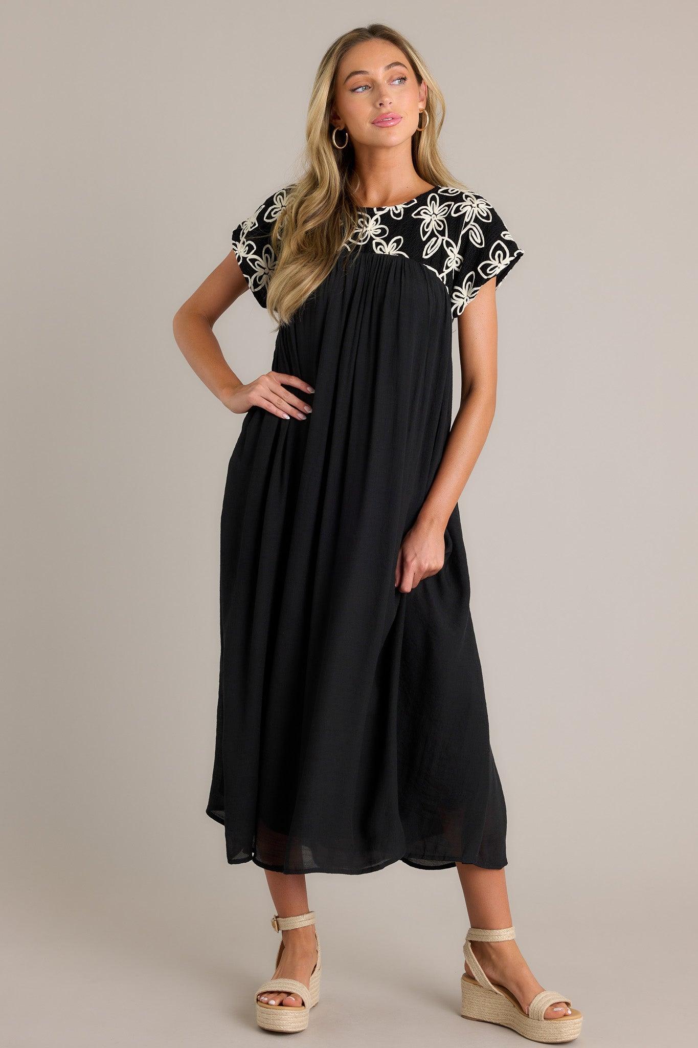 Muted Garden Black Floral Midi Dress Product Image