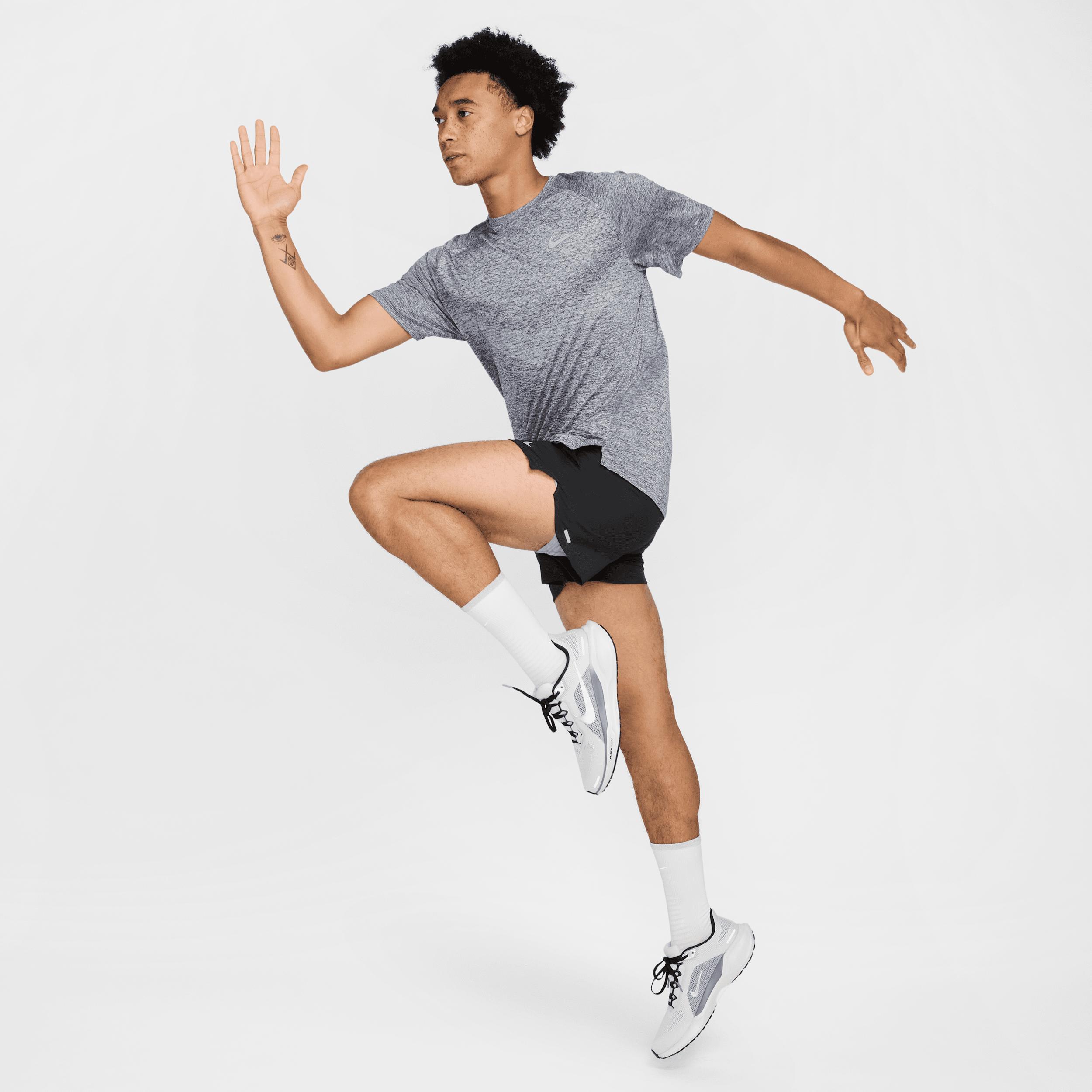 Nike Men's Stride Dri-FIT ADV Short-Sleeve Running Top Product Image