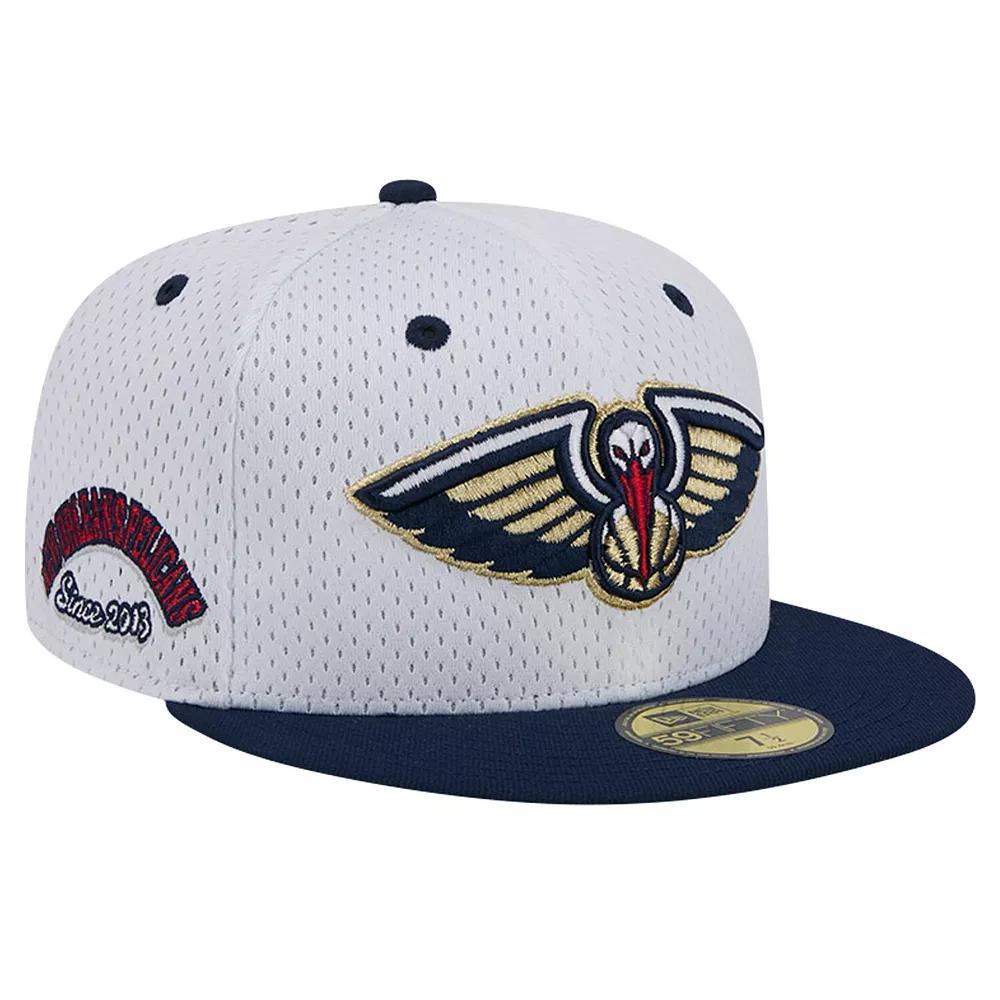 Men's New Era White/Navy New Orleans Pelicans Throwback 2Tone 59FIFTY Fitted Hat, Size: 7 Product Image