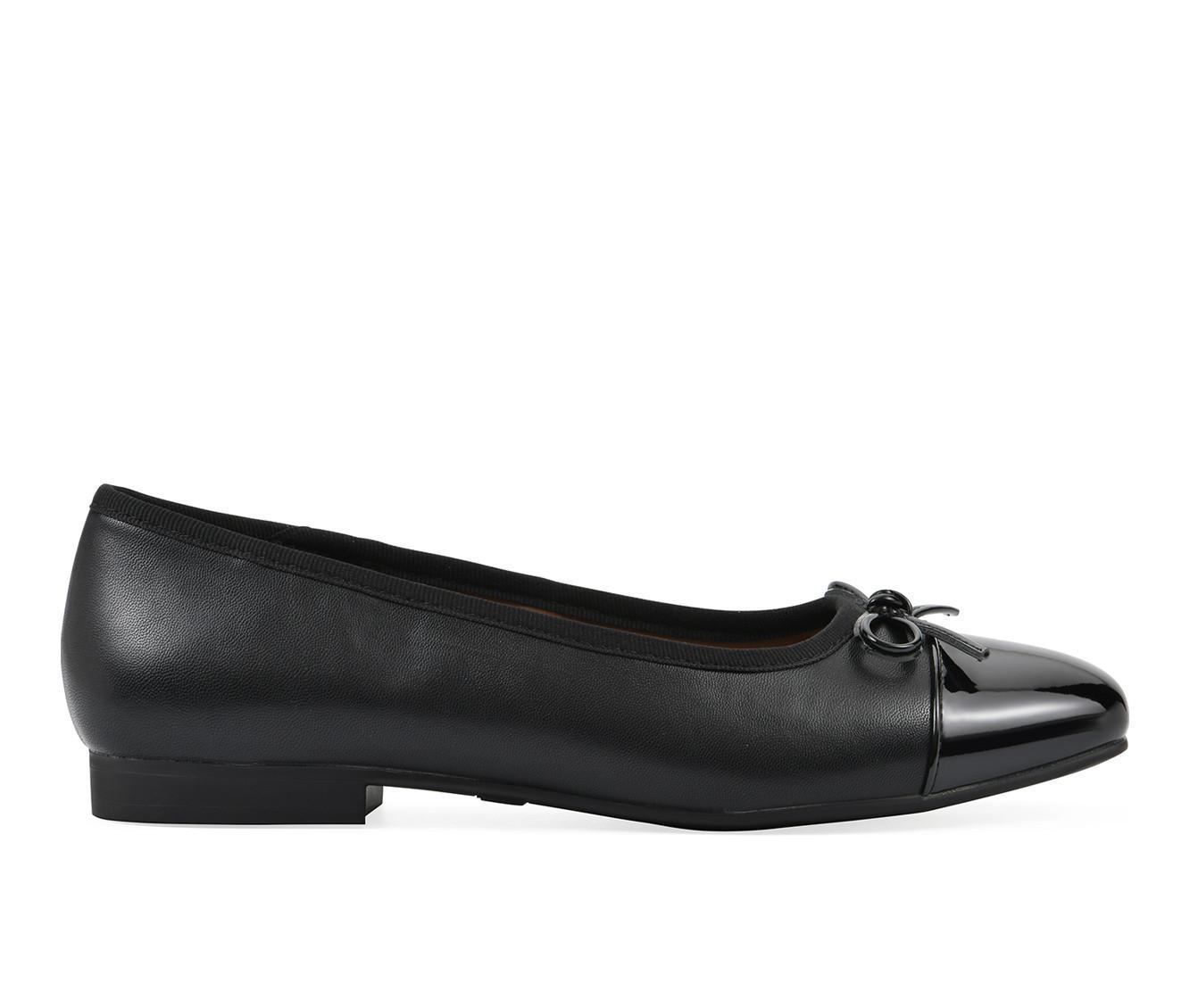 Women's White Mountain Bocci Flats Product Image