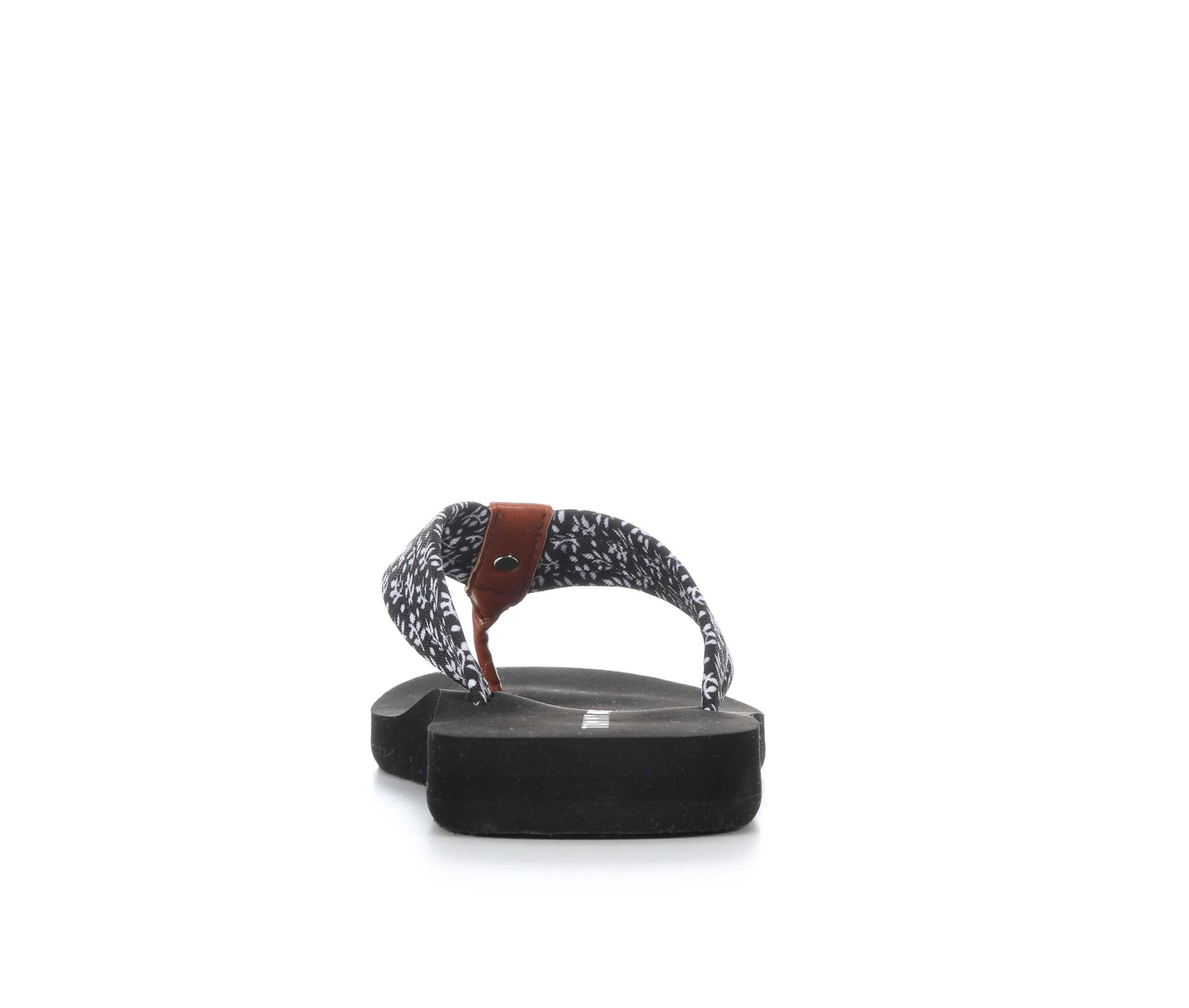 Women's Tommy Hilfiger Chen 2 Flip-Flops Product Image