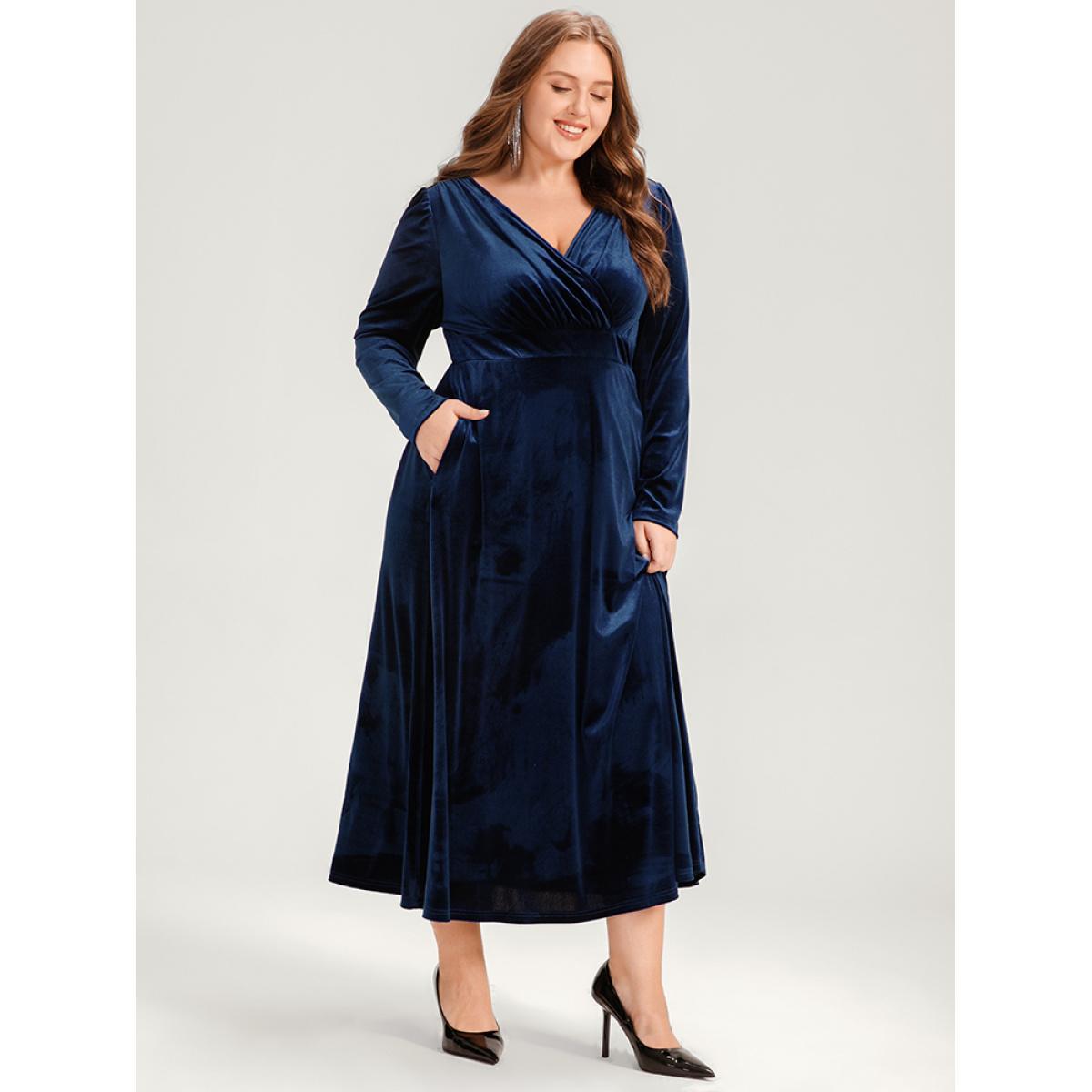 Plus Size Solid Pocket Surplice Neck Velvet Maxi Dress DarkBlue Women Party Pocket V-neck Long Sleeve Curvy Long Dress BloomChic 28/5X Product Image
