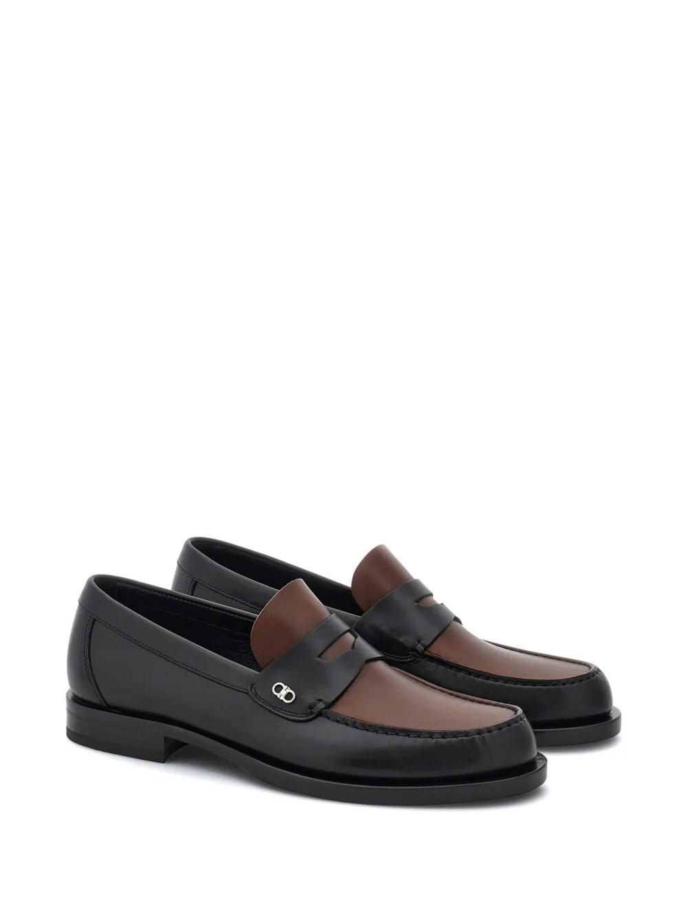 FERRAGAMO Gancini Loafers In Black Product Image