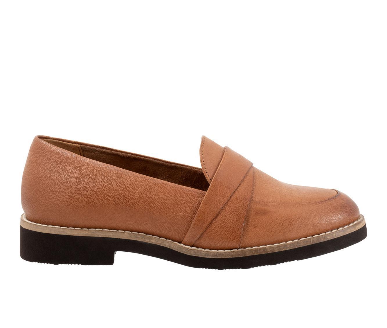 Women's Softwalk Walsh Loafers Product Image