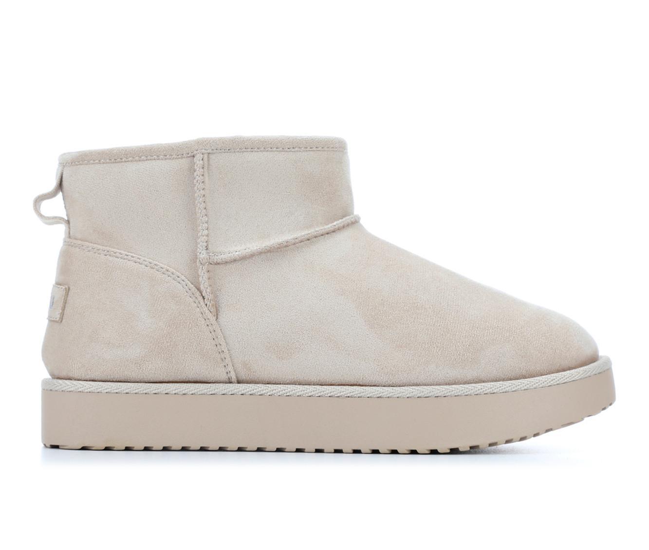 Women's Makalu Zhuri Boots Product Image