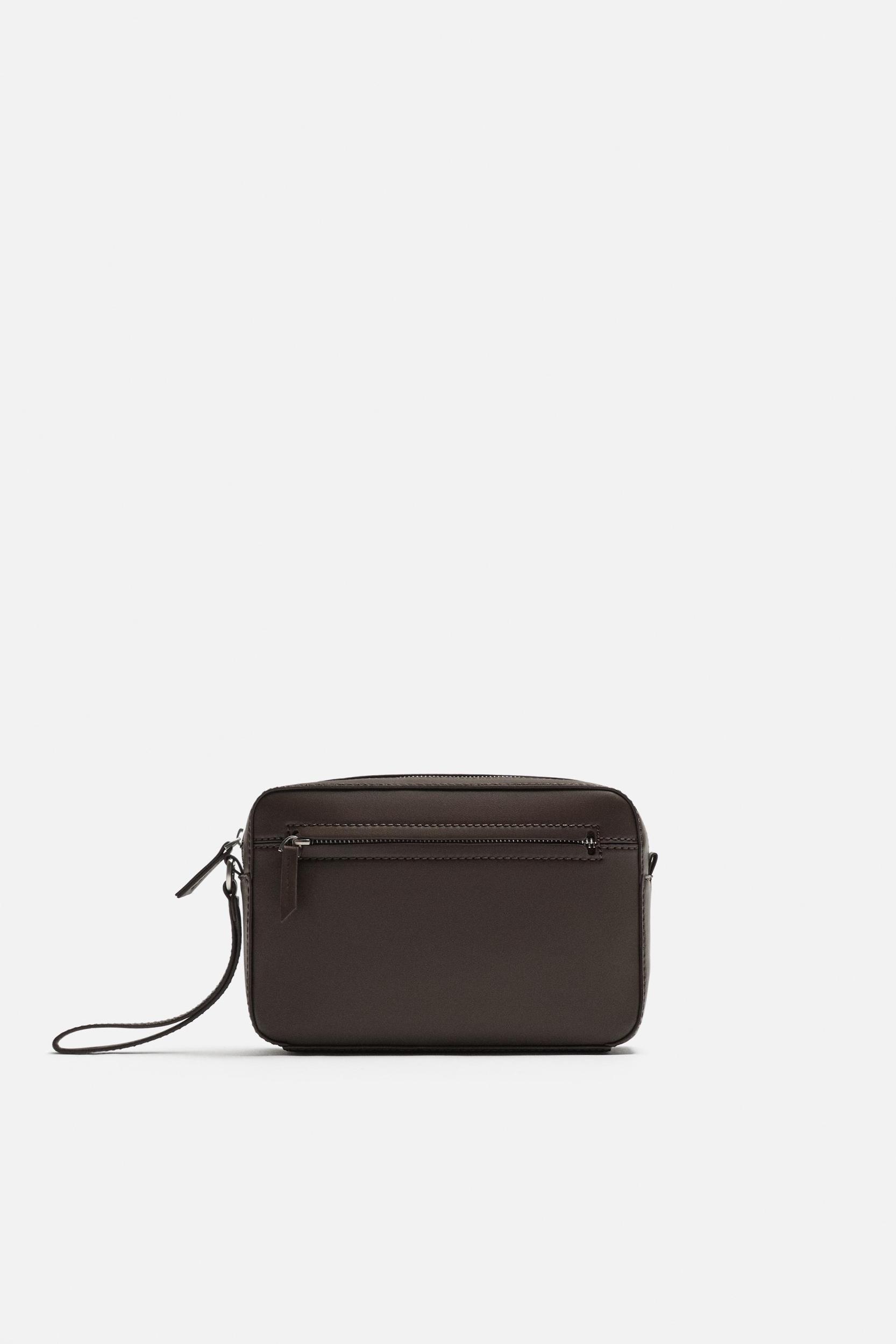 PLAIN TOILETRY BAG Product Image