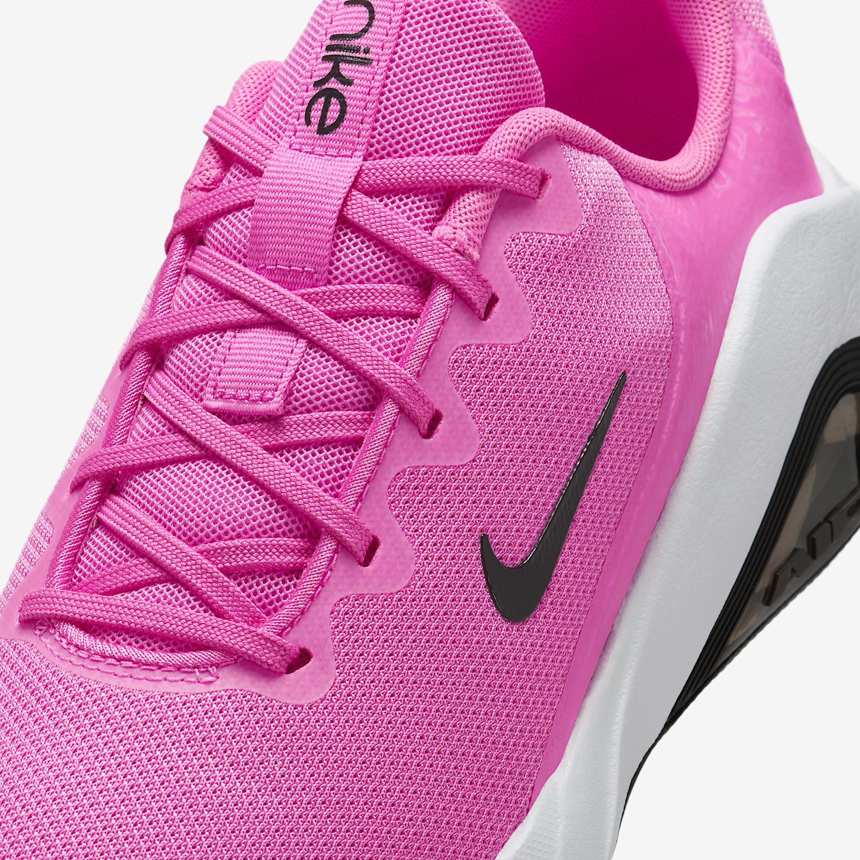 Nike Women's Bella 7 Workout Shoes Product Image