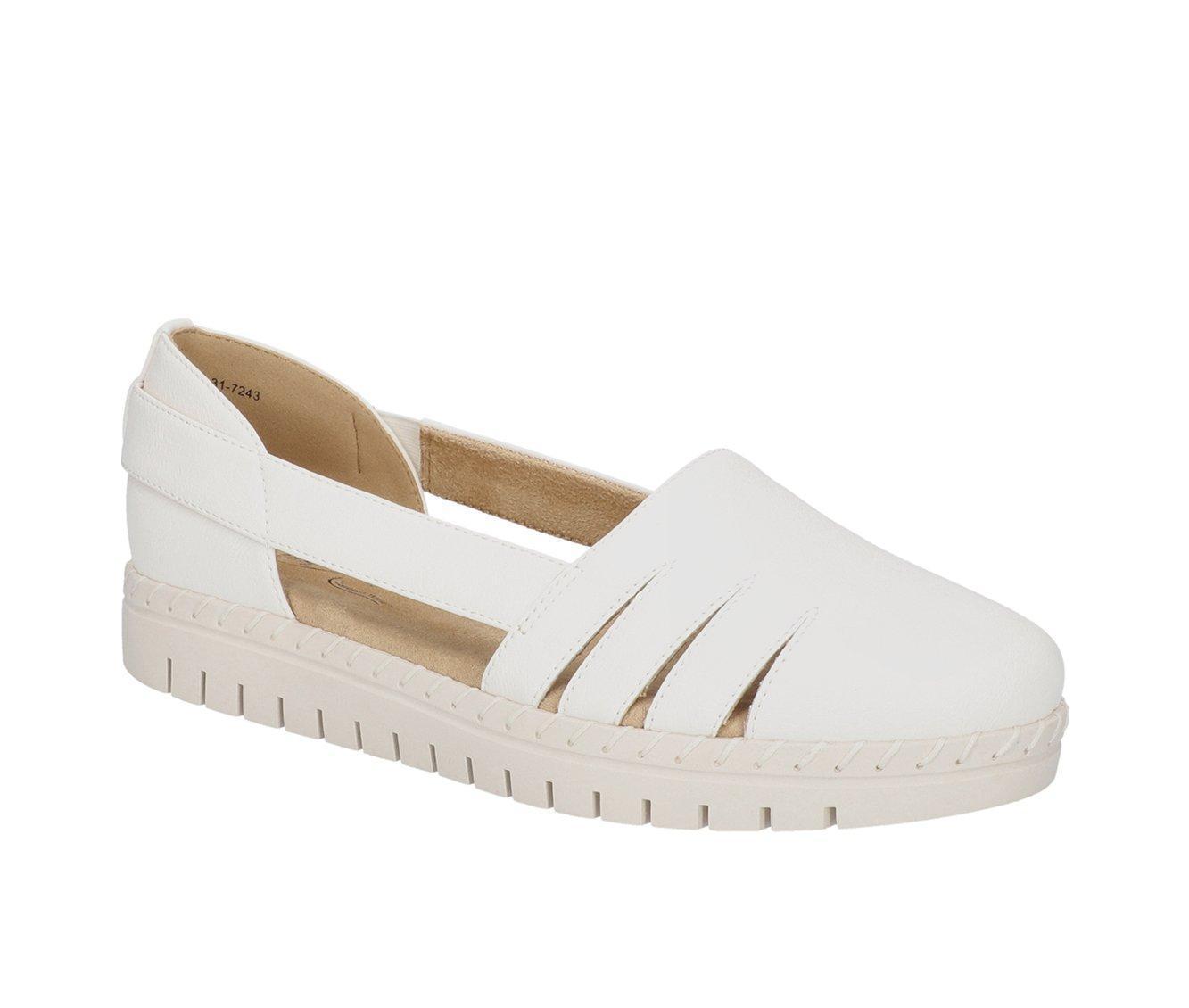 Women's Easy Street Bugsy Slip Ons Product Image