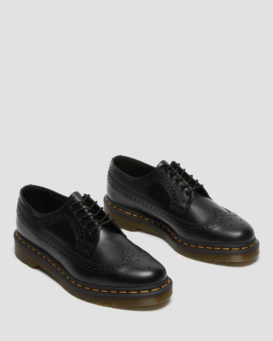 Dr. Martens 3989 Brogue Casual Shoe Product Image