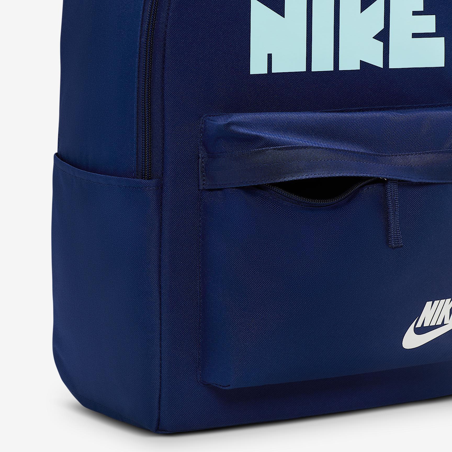 Nike Heritage Backpack (25L) Product Image