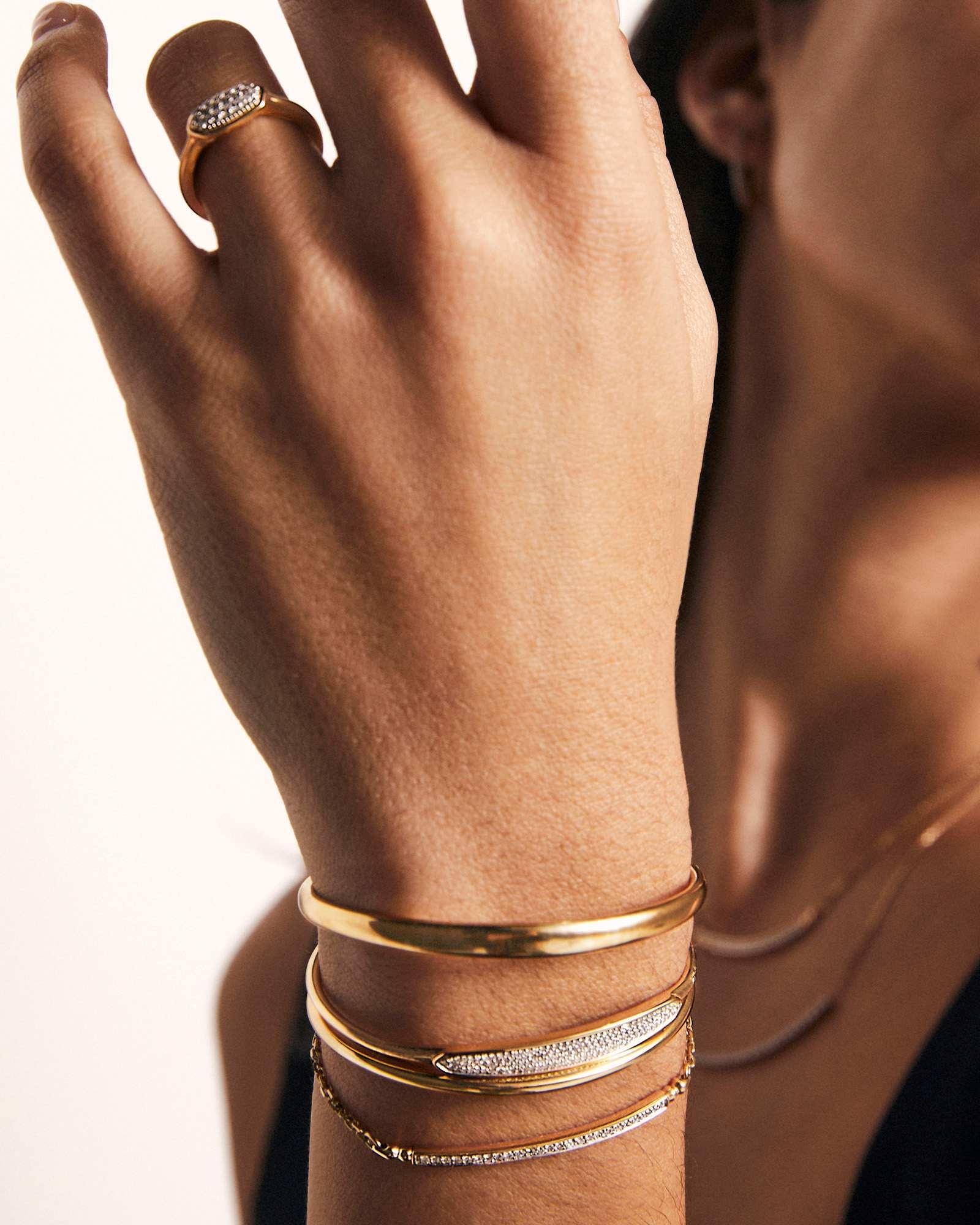 Ott 14k Yellow Gold Delicate Bracelet in White Diamond Product Image