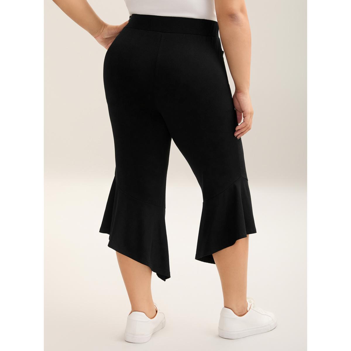 Plus Size Stretchy Ruffled Hem Cropped Pants Women Black Casual Bodycon Mid Rise Everyday-Casual Pants BloomChic 28/5X Product Image