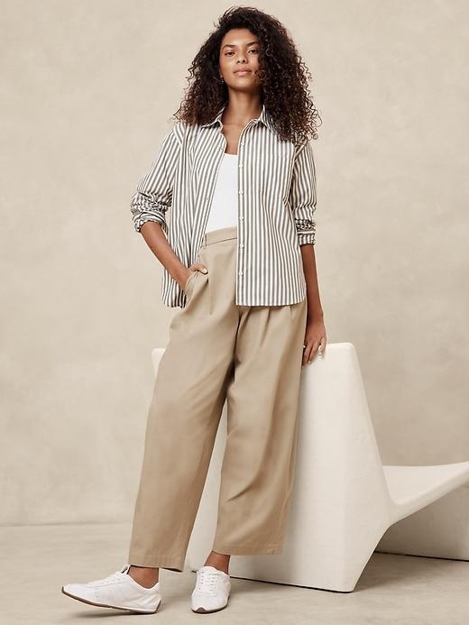 Classic Poplin Shirt Product Image