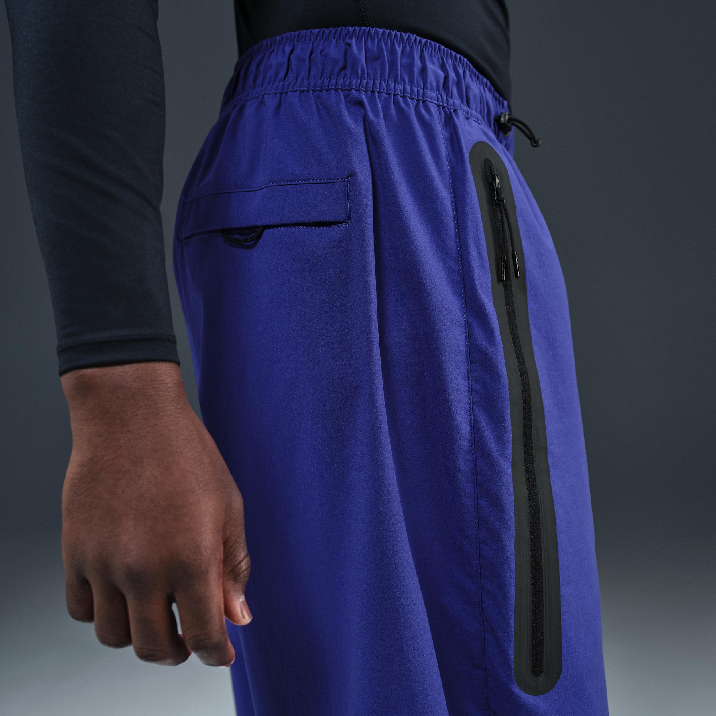 Nike Men's Tech Woven Oversized Pants Product Image