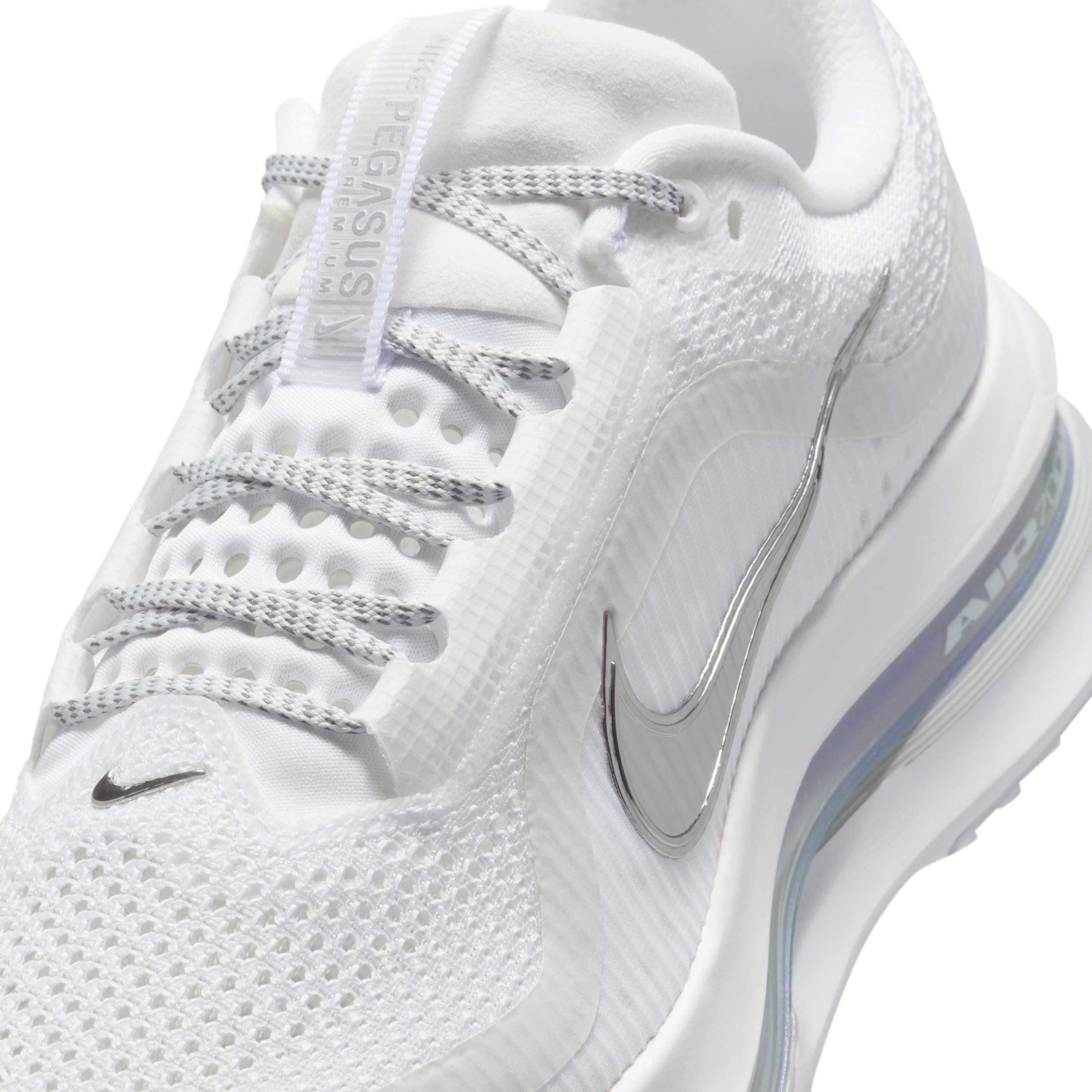 Nike Women's Pegasus Premium Road Running Shoes Product Image