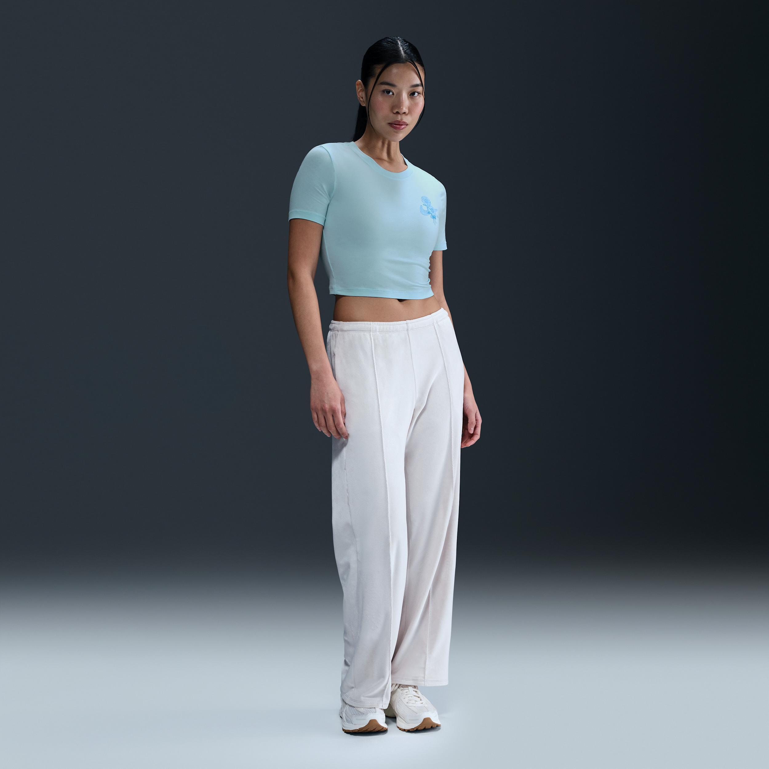 Nike Sportswear Chill Knit Women's Slim Cropped T-Shirt Product Image