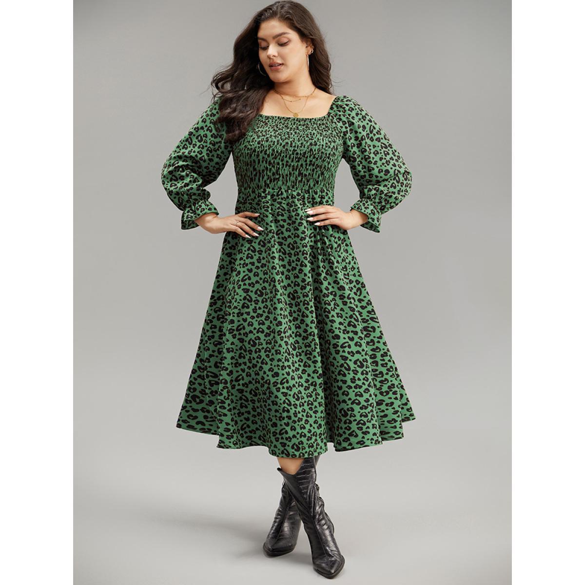 Plus Size Leopard Print Shirred Square Neck Pocket Dress DarkGreen Women Casual Printed Square Neck Long Sleeve Curvy Midi Dress BloomChic 22-24/3X Product Image