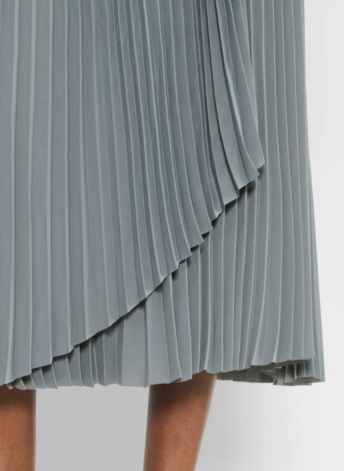 ladder skirt Product Image