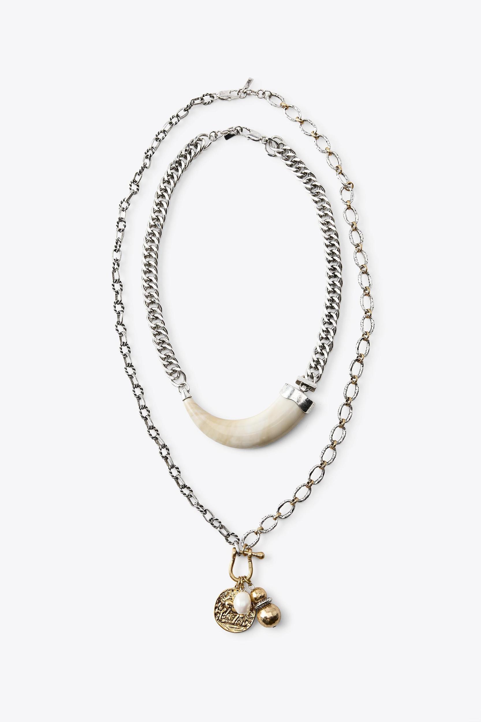 LEATHER BELT WITH CHAIN AND HEARTS Product Image