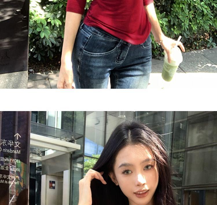V-Neck Plain Pleated T-Shirt Product Image