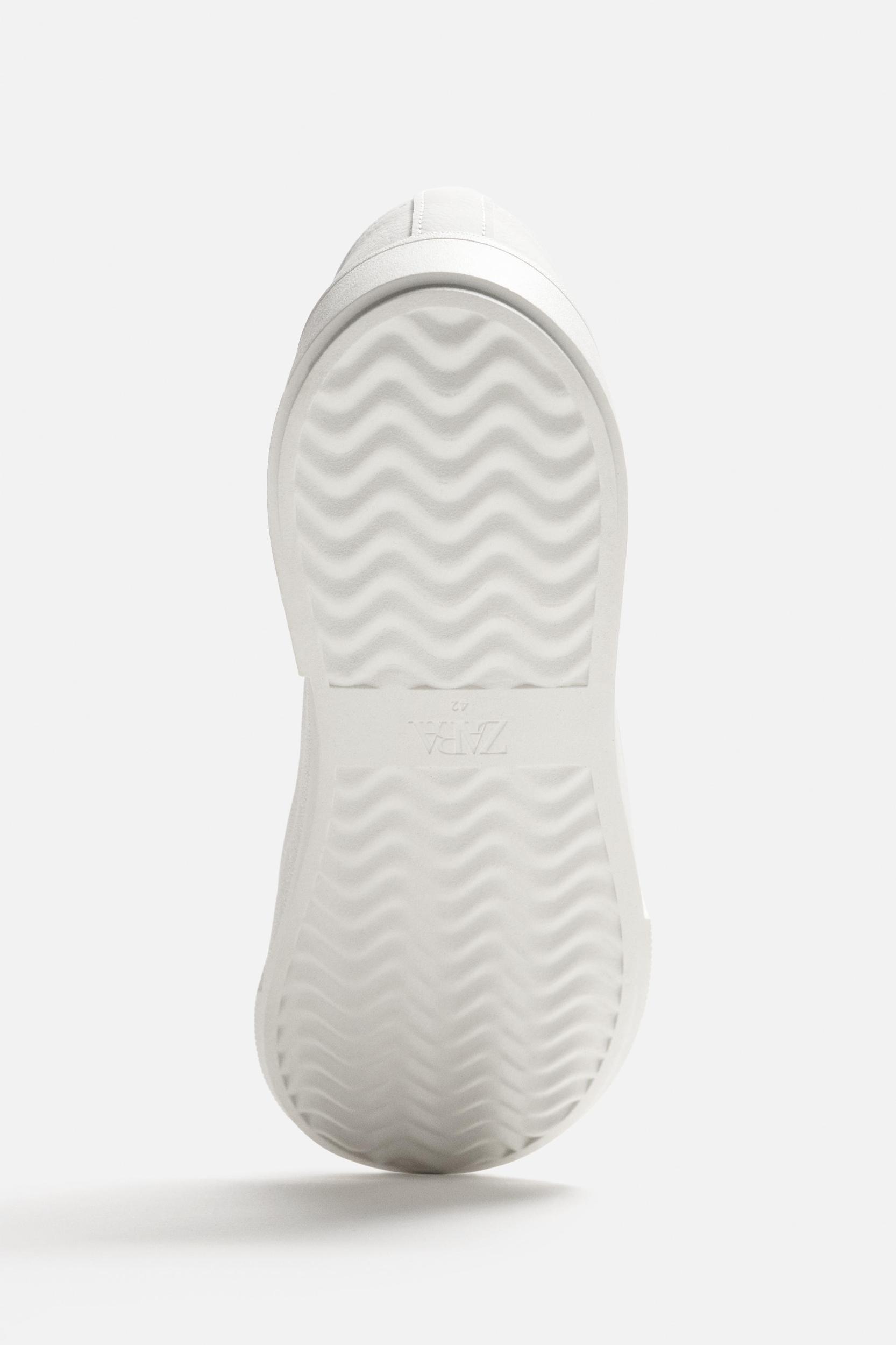 THICK-SOLED SNEAKERS Product Image