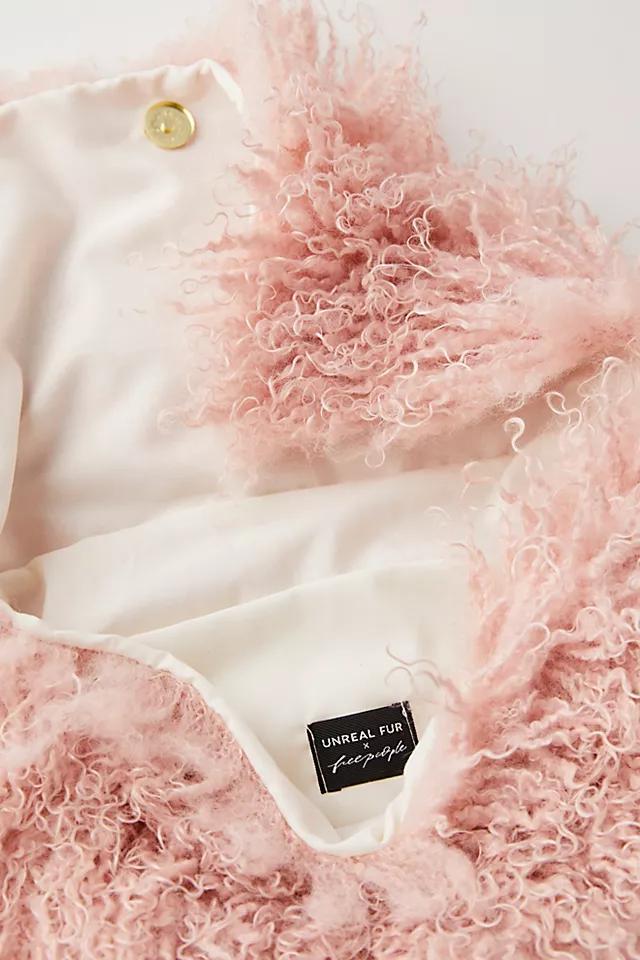 Fluffy Clutch Product Image