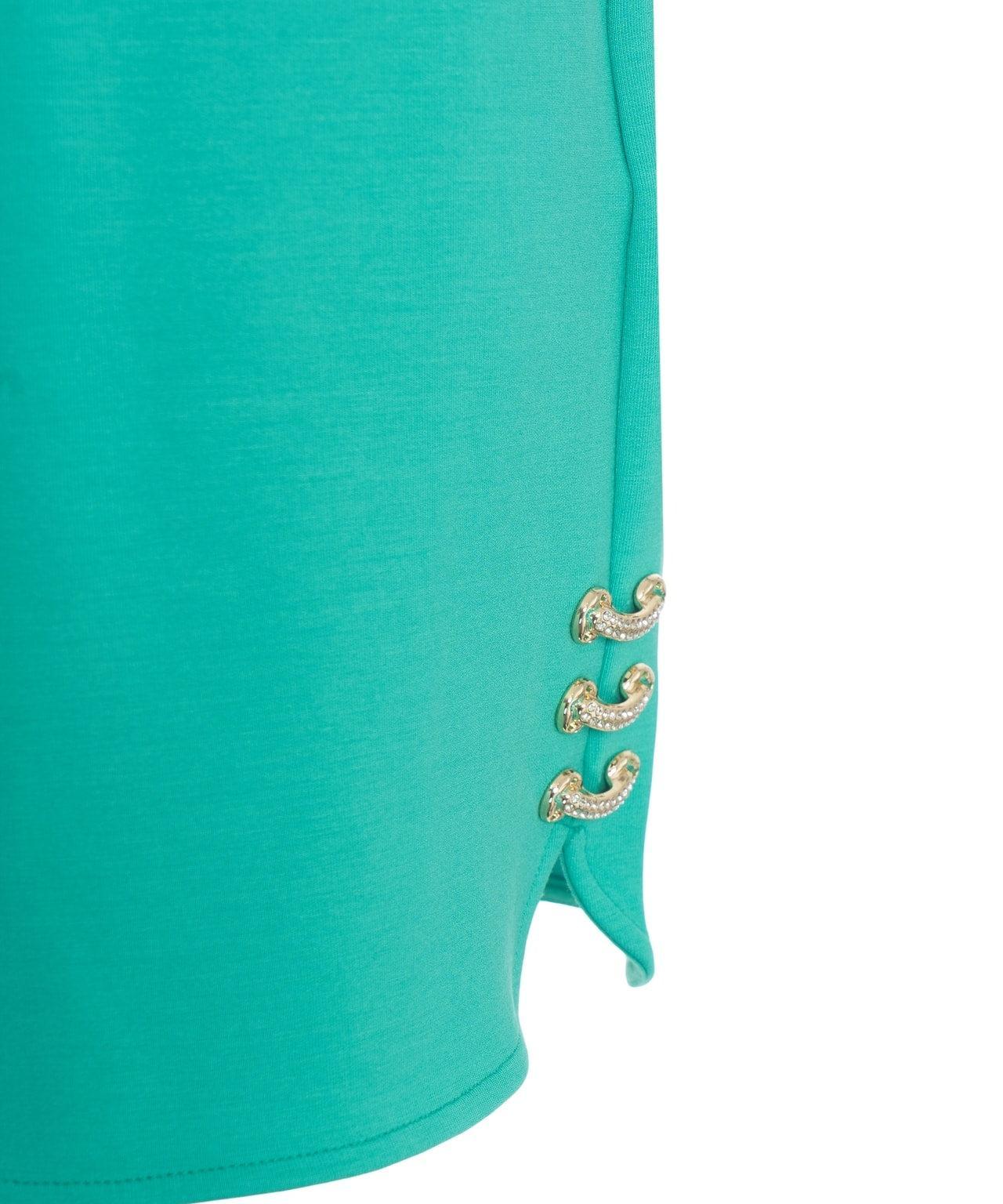 Shorts with applique Product Image