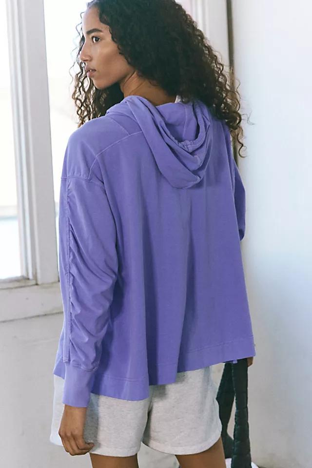 Hot Shot Hooded Layer Product Image