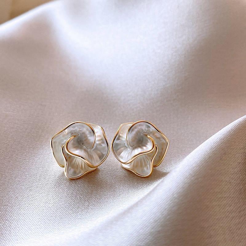 Floral Alloy Stud Earring Product Image