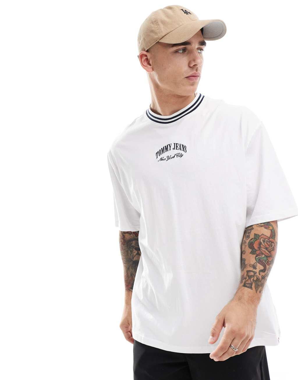 Tommy Jeans oversized t-shirt in white with tipping Product Image