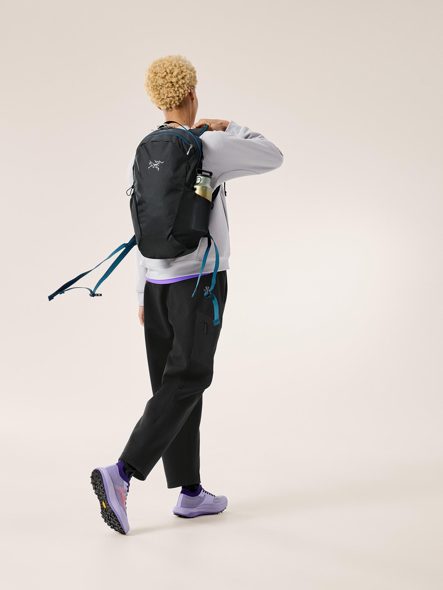 Mantis 16 Backpack Product Image
