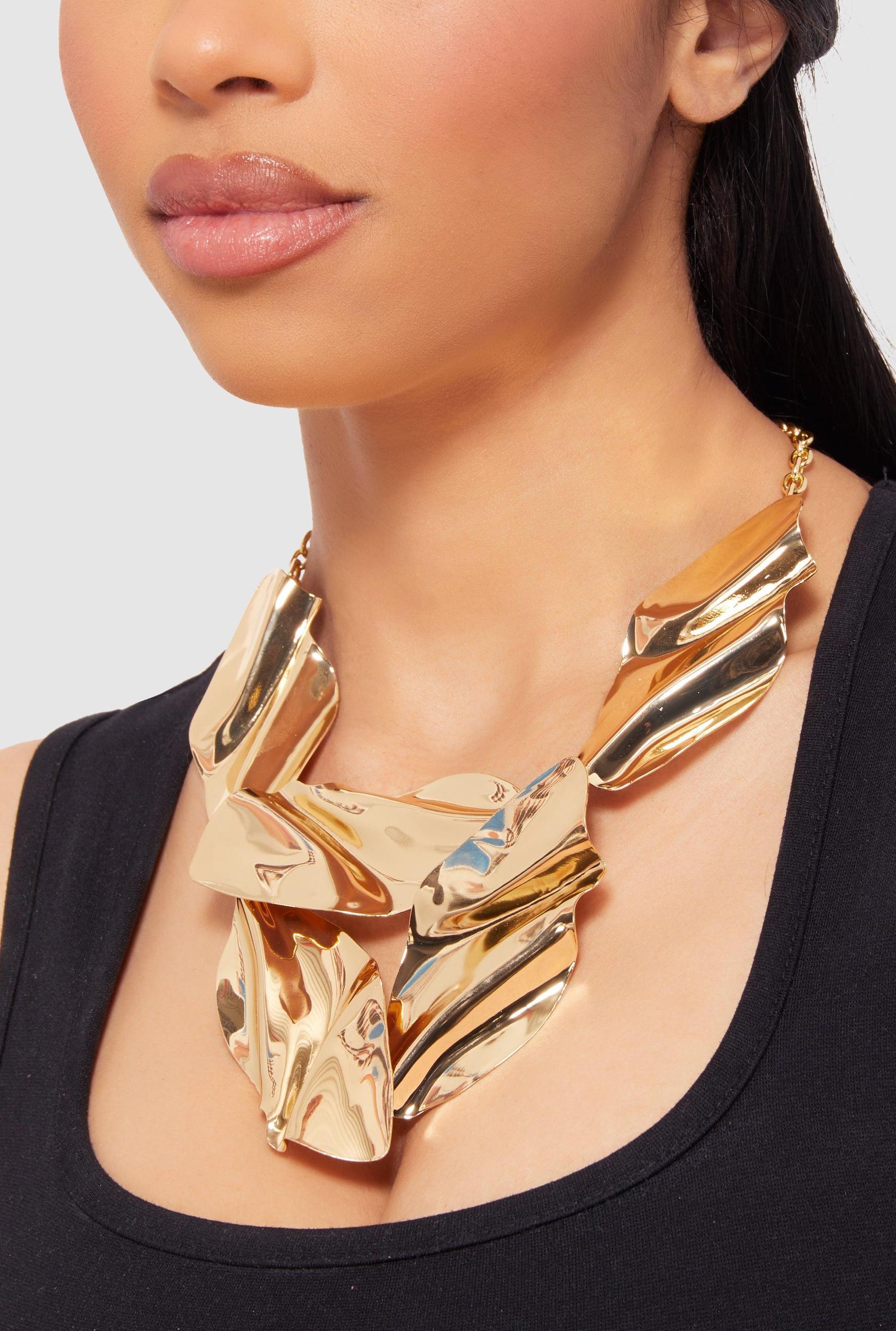Textured Metallic Chain Choker Necklace Female Product Image