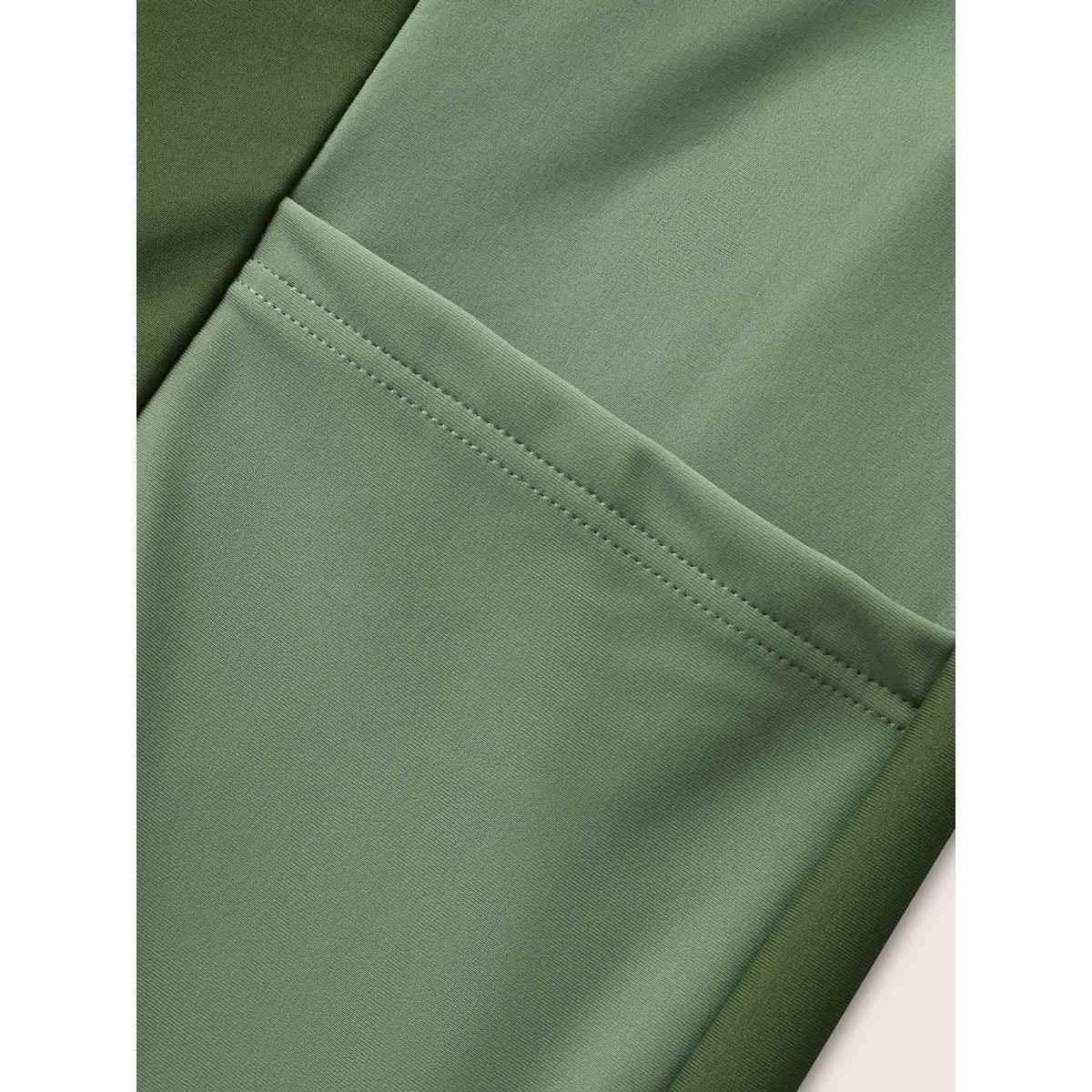 Plus Size Two Tone Patched Pocket Swim Bottom Women's Swimwear ArmyGreen Beach Contrast High stretch Skinny High Rise Side seam pocket Curve Swim Bottoms BloomChic 18-20/2X Product Image